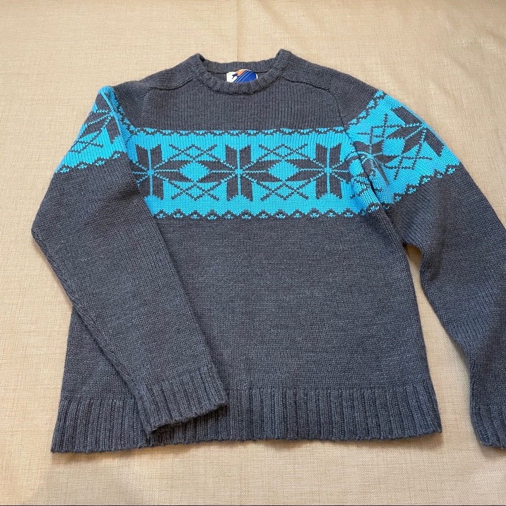 Hollister Chunky Holiday Knit Crew Neck Sweater